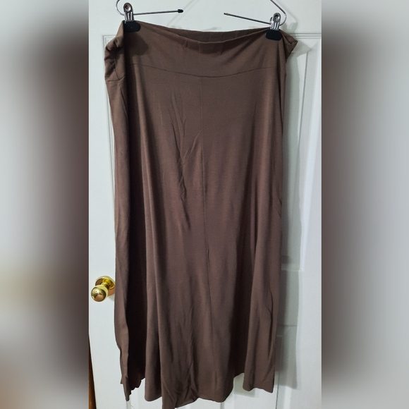 Vintage Pull On Maxi Skirt - Picture 2 of 6